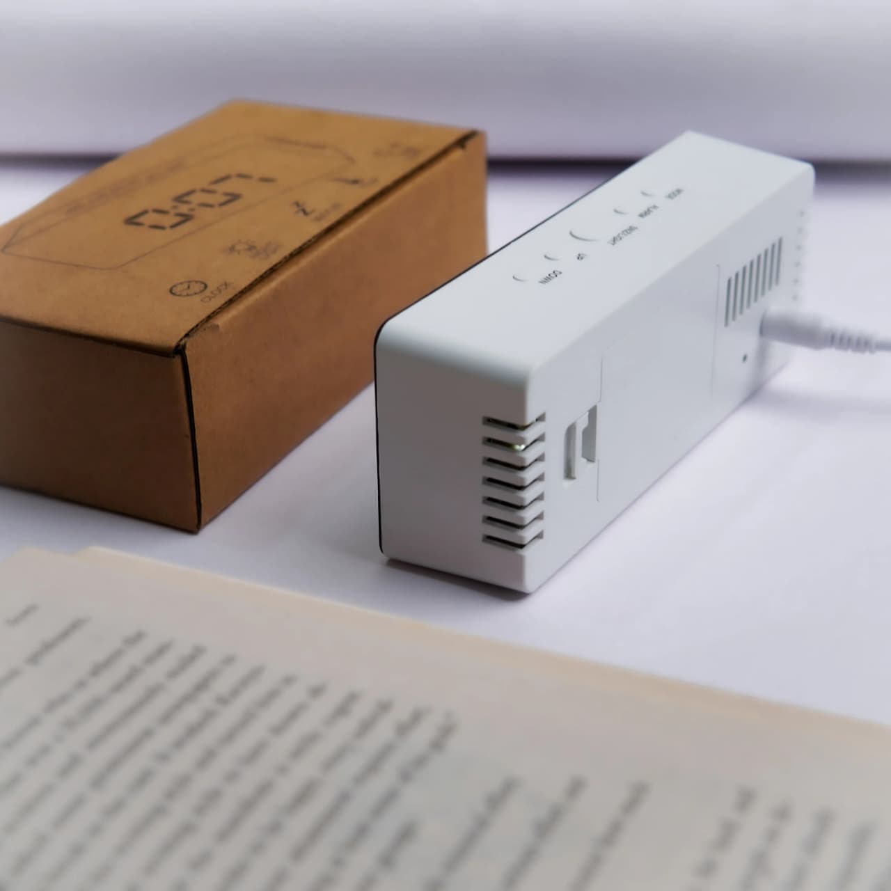 LUMINO SLEEK DIGITAL ALARM